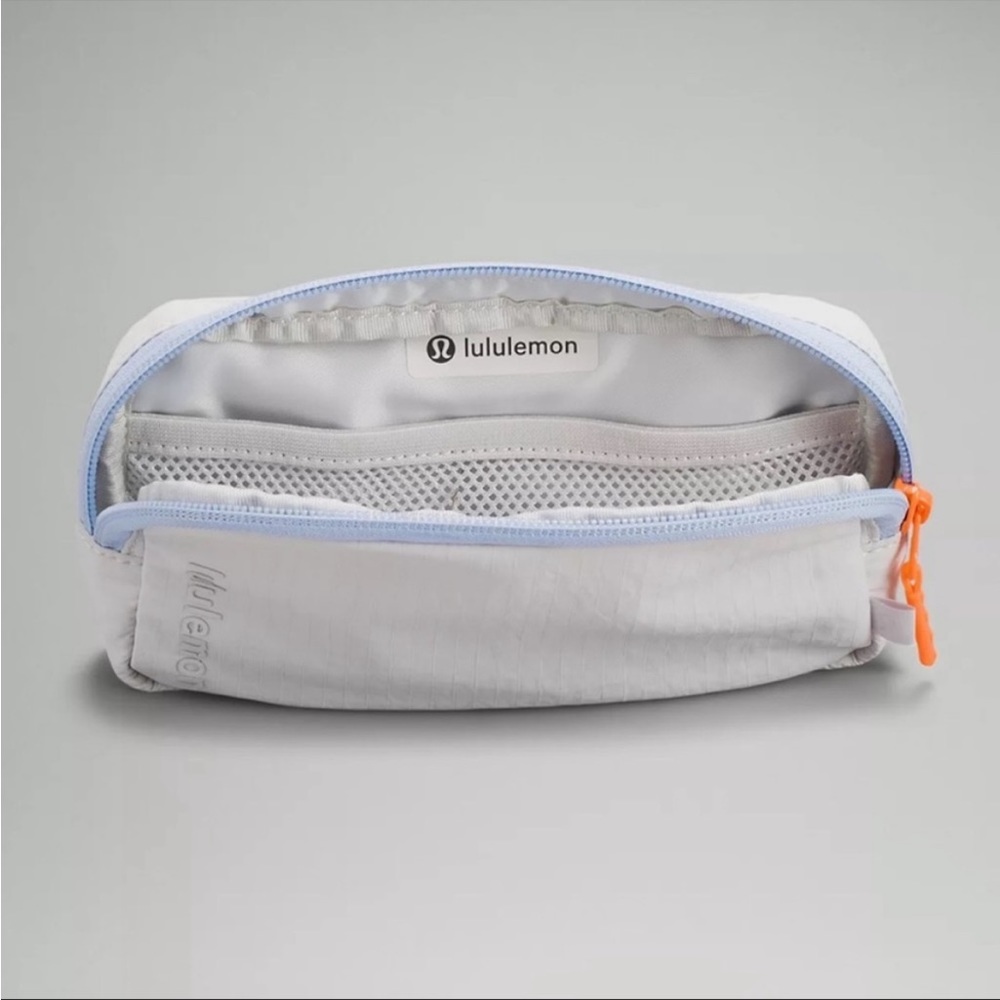 Lululemon mini belt bag - Picture 3 of 5